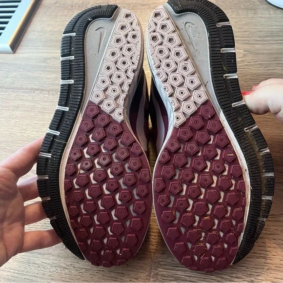 3 pairs of Women’s Nike Shoes - Picture 4 of 16